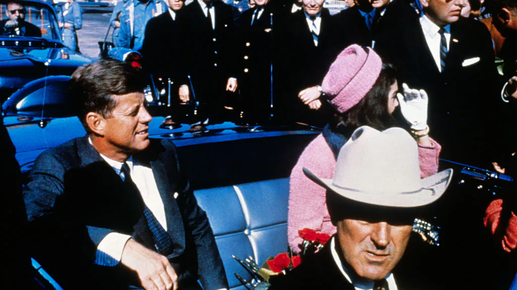 Former Secret Service Agent Who Witnessed JFK Assassination Raises Questions About ‘Magic Bullet’ Theory: Report