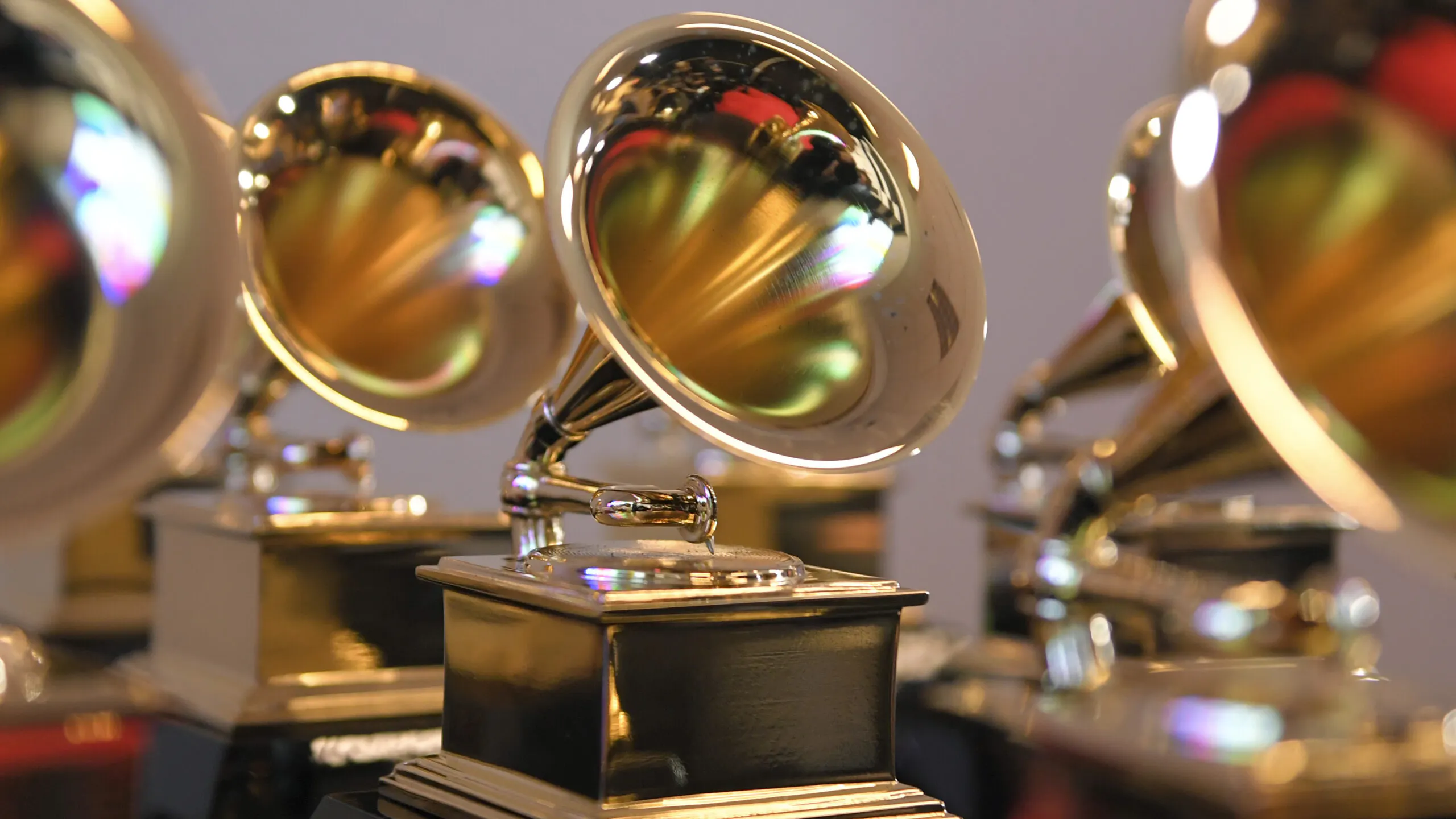 AI-Generated Song Mimicking Drake And The Weeknd Submitted For Grammy, Exec Says It’s ‘Absolutely Eligible’