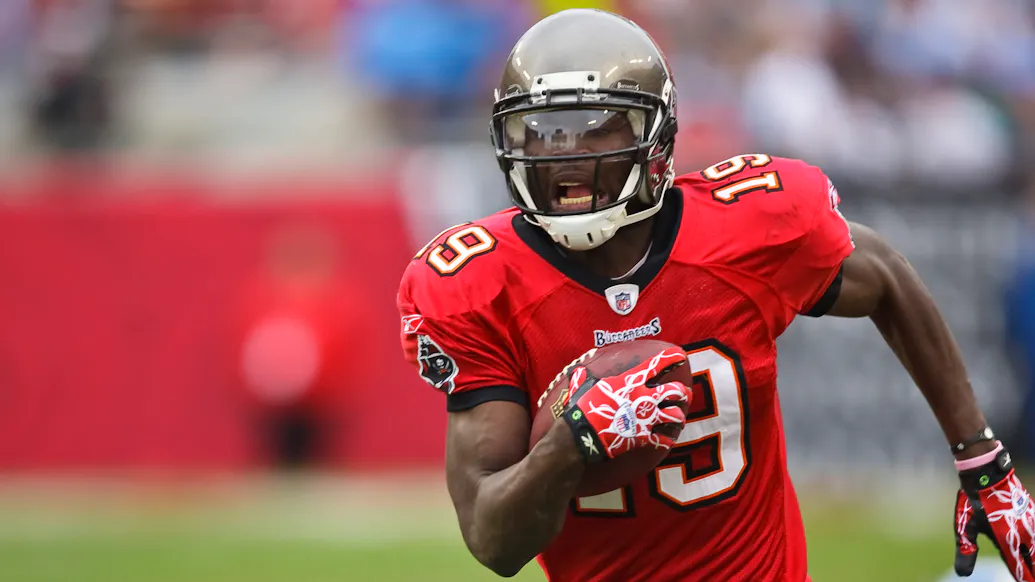 Former NFL WR Mike Williams Dies After Freak Accident: Report