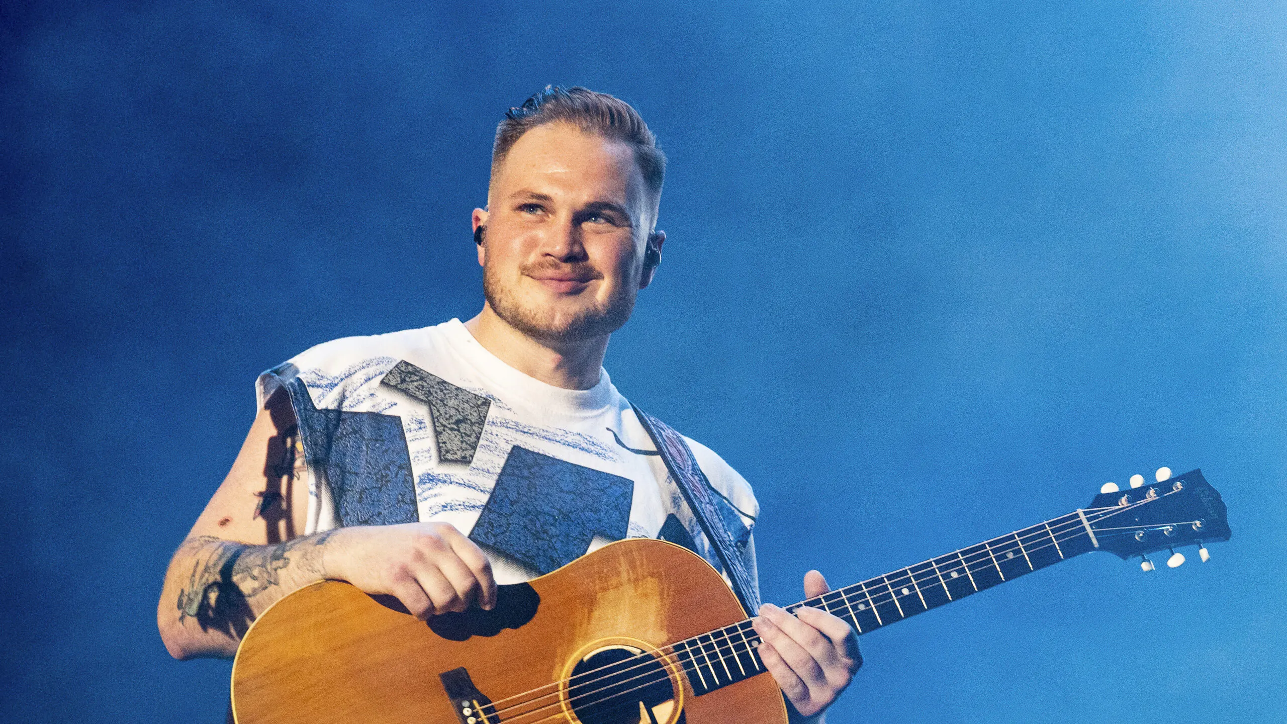 Country Singer Zach Bryan Apologizes Following Arrest: ‘Emotions Got The Best Of Me And I Was Out Of Line’