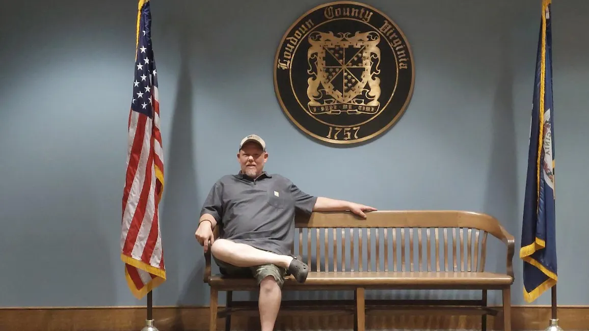 Glenn Youngkin Grants ‘Absolute Pardon’ To Loudoun Dad Arrested At School Board Meeting