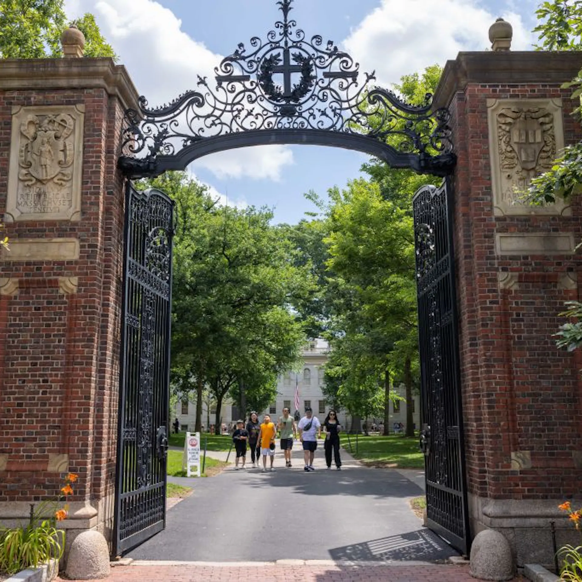 Harvard Pretends To Support Free Speech