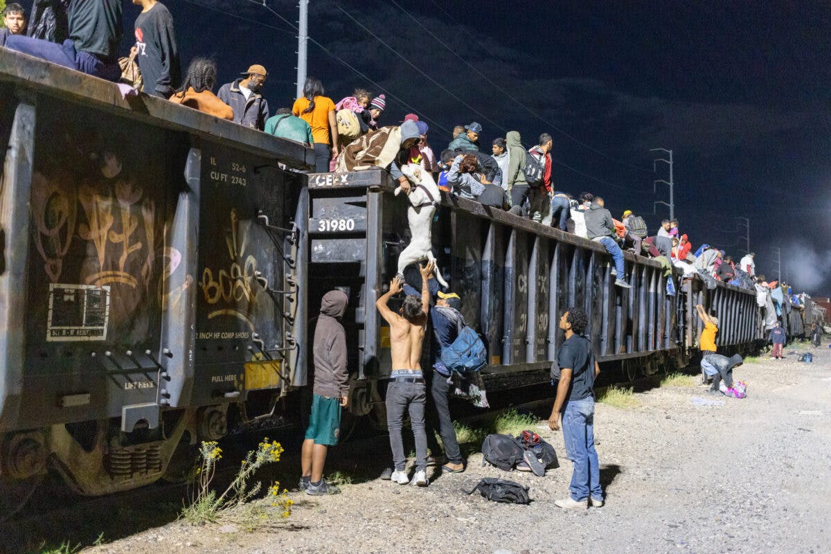 NextImg:50,000 Venezuelans Illegally Crossed U.S. Border Last Month, Shattering Previous Record