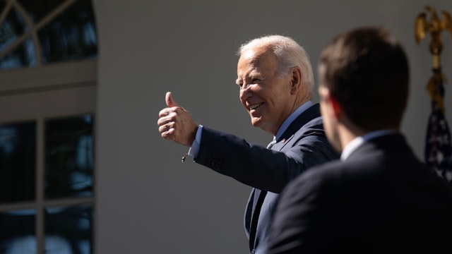WASHINGTON, DC - OCTOBER 11: U.S. President Joe Biden gives the thumbs up after delivering remarks on new efforts to crack down on hidden junk fees in the Rose Garden of the White House October 11, 2023 in Washington, DC. The Federal Trade Commission (FTC) is proposing a new rule today to ban the use of junk fees, which are additional costs that are disclosed after a consumer has decided to purchase a service or product. The new rule would make businesses disclose all mandatory fees when listing a price. (Photo by Drew Angerer/Getty Images)