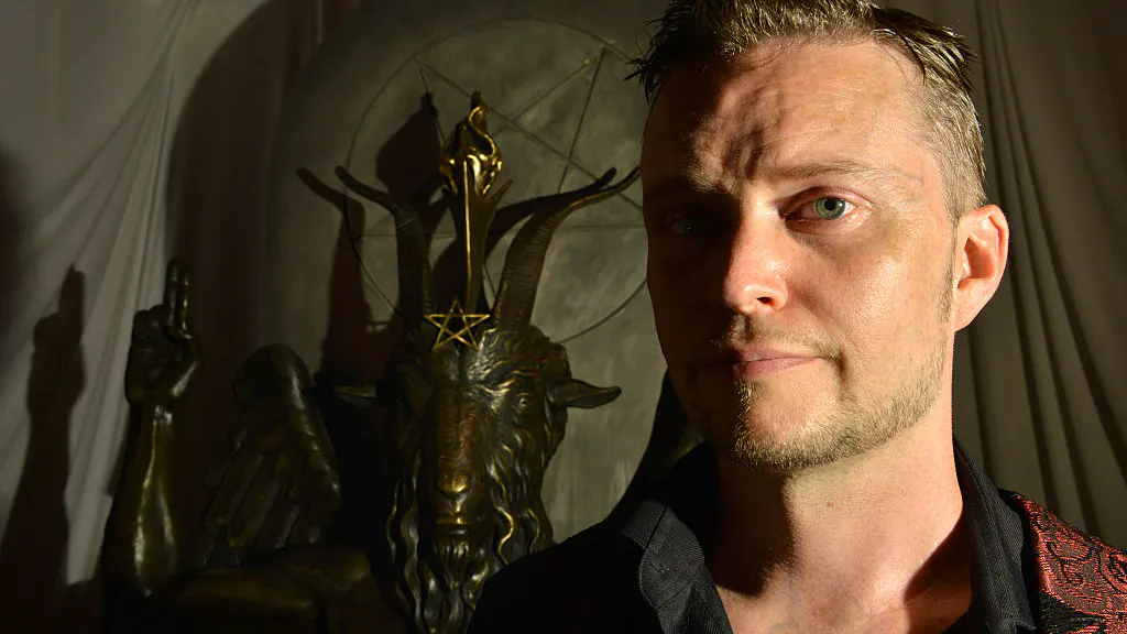 Satanists Turn On Leader Over Transgenderism After He Takes Photo With ‘Ex-Woke’ Atheist
