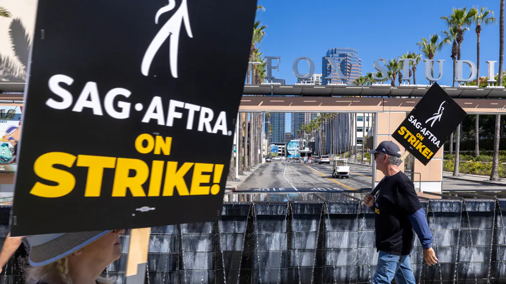 SAG-AFTRA Pickets In New York, L.A. Canceled Due To ‘Potential Safety Concerns’