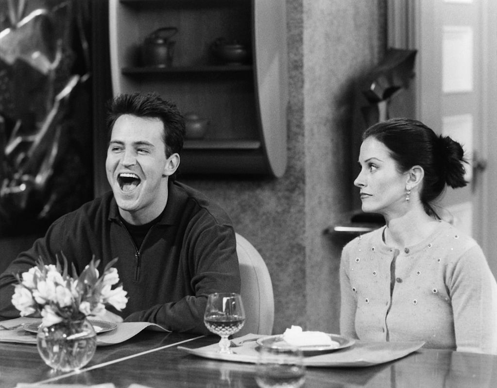 Courteney Cox Tribute To Matthew Perry Incudes Major Behind-The-Scenes ...