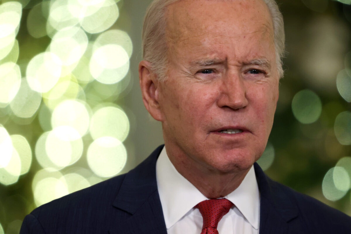 NextImg:‘Biden’s America’: Social Media Lights Up When National Christmas Tree Falls 