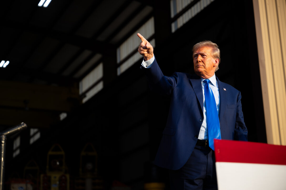 Latest Presidential Polls: Democrats Panic As Trump Outperforms Biden ...