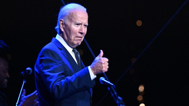 US President Joe Biden gives a thumbs-up during a welcome reception for leaders attending the Asia-Pacific Economic Cooperation (APEC) leaders' week at the Exploratorium, in San Francisco, California, on November 15, 2023.