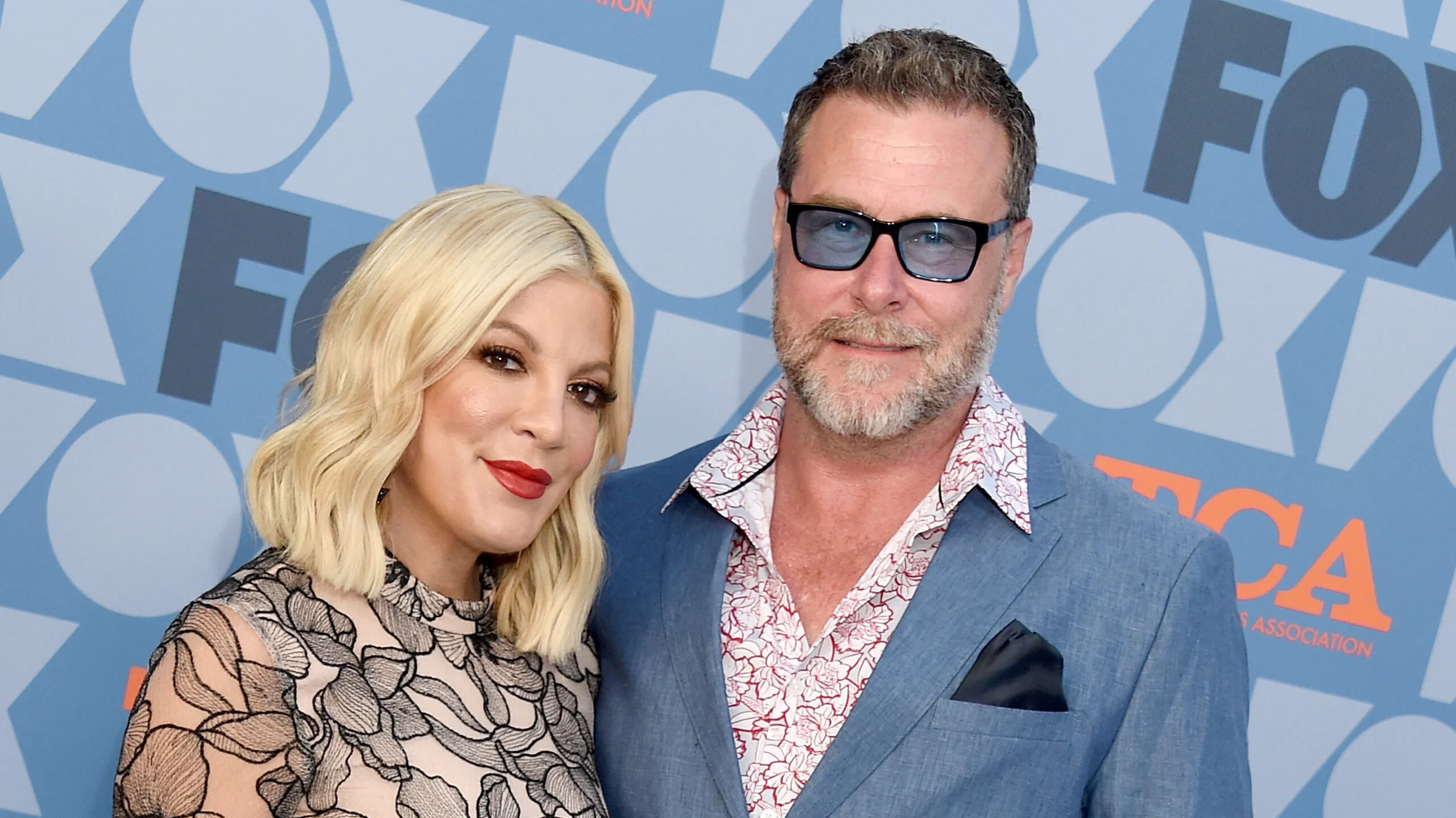 Dean McDermott Says Tori Spelling Letting Livestock Sleep In Their Bedroom Contributed To Marriage Breakdown