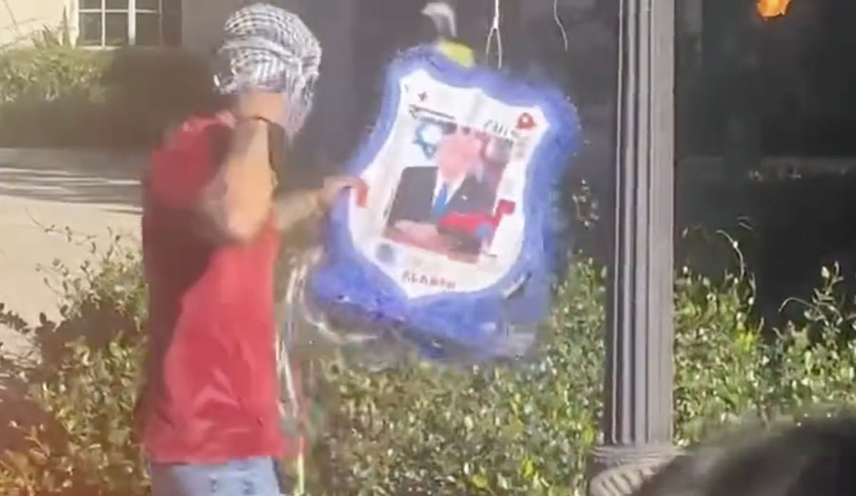 NextImg:UCLA Students Hit Netanyahu Piñata On Campus: ‘Beat That F***ing Jew!’