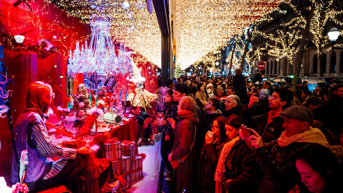 NextImg:5 Suspected Islamic Terrorists Arrested In France After Planning Attack On Christmas Market: Report 