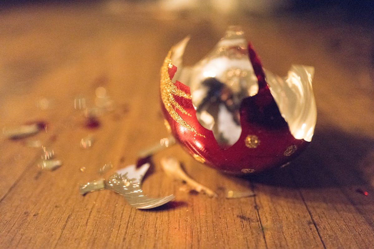 NextImg:5 Terrible Christmas Songs The Radio Won’t Stop Playing 