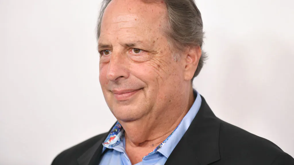 Jon Lovitz Slams Anti-Semitic Democrats, Says Trump’s ‘Done More For Israel Than Any President’