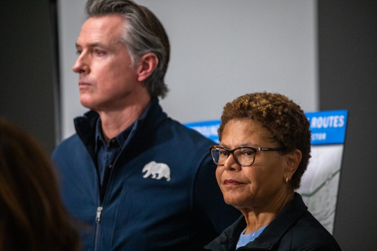 NextImg:L.A. Business Owner Victimized By Gang Of Thieves Goes Off On Dems He Voted For: ‘I’m Sick Of It’ 