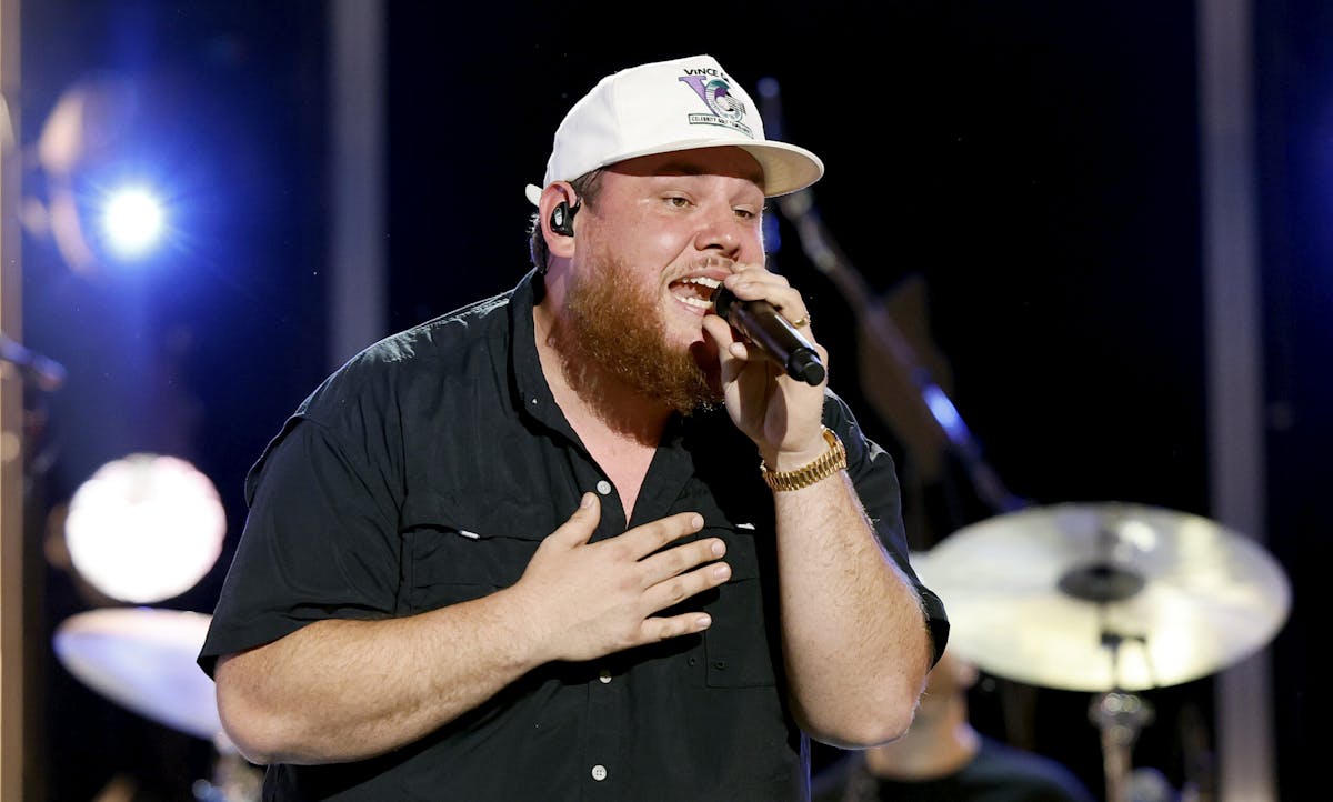 NextImg:‘It Makes Me Sick’: Luke Combs Apologizes To Fan Sued For Making Merch Bearing His Likeness