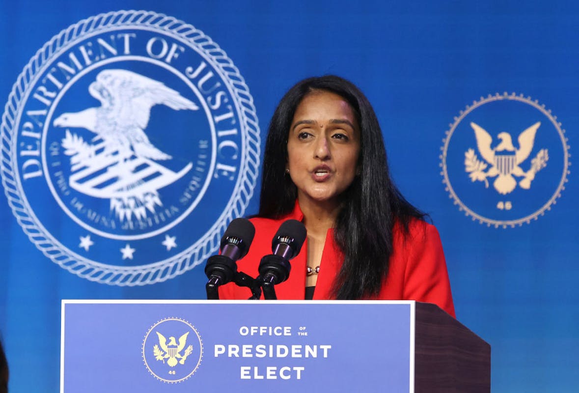 NextImg:Biden Admin Sues Texas Over Law Allowing State To Arrest Illegal Immigrants