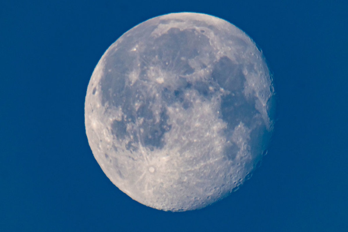 La Lune rétrécit, ce qui pourrait mettre en danger les astronautes d'une mission prévue par la NASA en 2026.