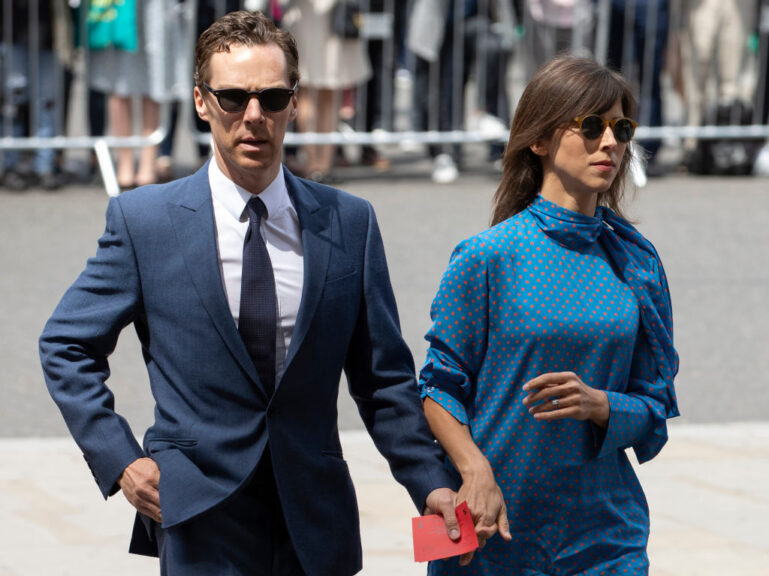 LONDON, ENGLAND - JUNE 15: Benedict Cumberbatch and wife Sophie Hunter arrive at Westminster Abbey ahead of Professor Stephen Hawking's memorial service on June 15, 2018 in London, England. The world renowned physicist and author of A Brief History of Time, died early in the morning of 14 March 2018, at the age of 76. Professor Hawking's ashes will be laid to rest close to Sir Isaac Newton and Charles Darwin in the nave of Westminster Abbey. (Photo by Dan Kitwood/Getty Images)