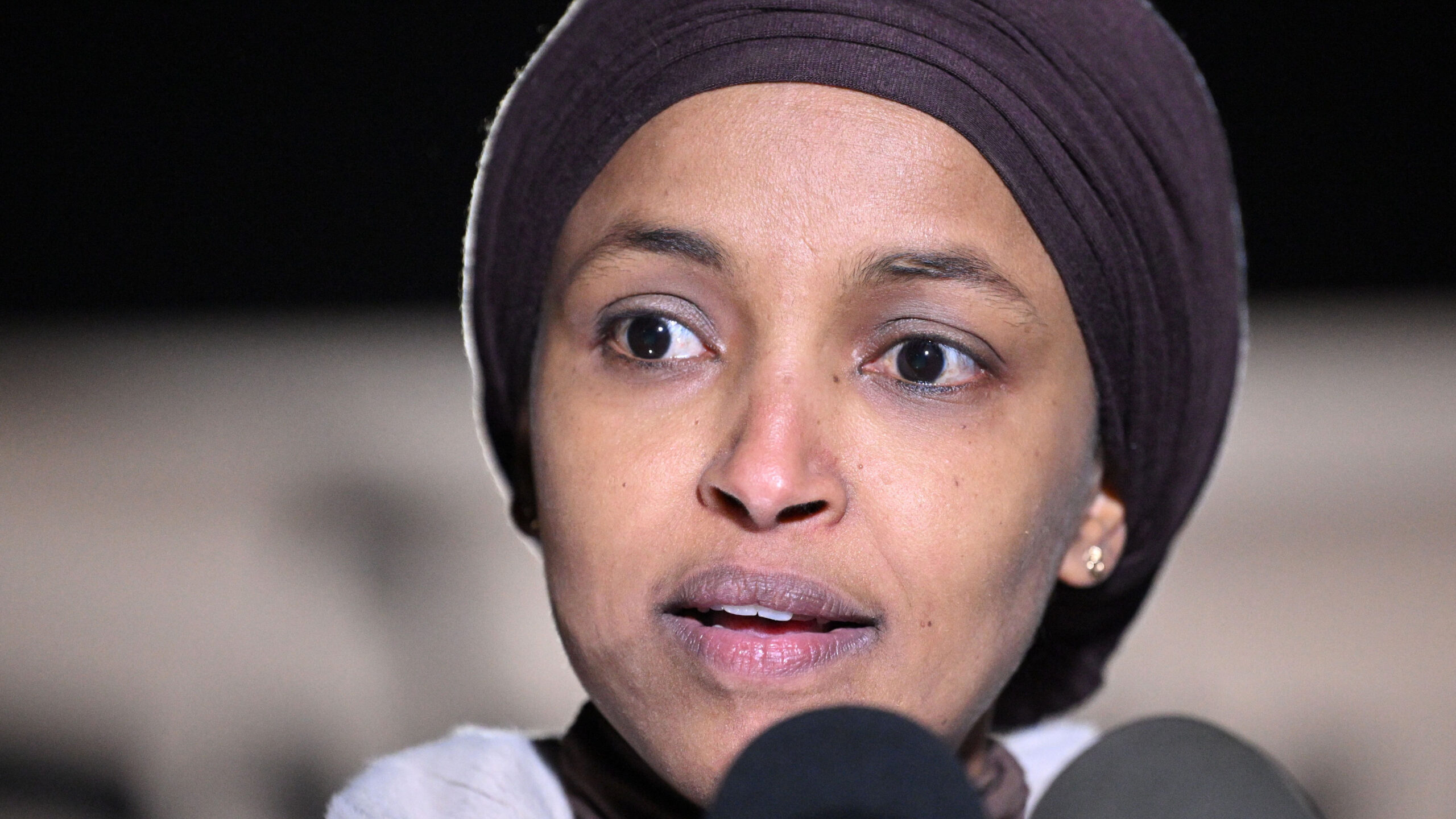 Calls Grow For Ilhan Omar To Be Expelled From Congress After She Says ...