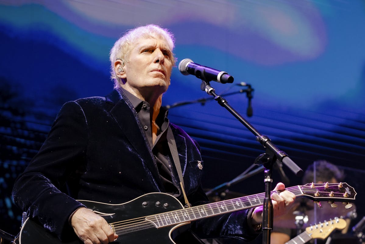 NextImg:Michael Bolton Pauses Tour Following Brain Surgery, Shares Health Update