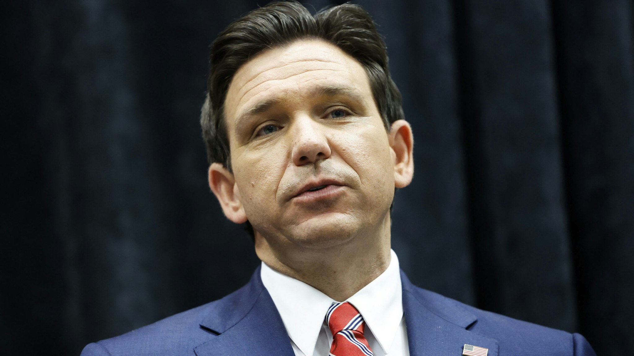 DES MOINES, IOWA - JANUARY 09: Republican presidential candidate Florida Governor Ron DeSantis speaks with reporters at a media center in a Sheraton Hotel on January 09, 2024 in Des Moines, Iowa. DeSantis spoke to reporters after participating in a Fox News Town Hall.