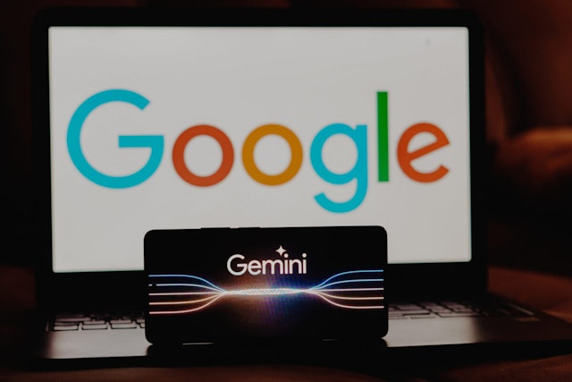 BRAZIL - 2023/12/06: In this photo illustration, the Google Gemini logo is displayed on a smartphone screen. The tool was launched by Google as its new multimodal artificial intelligence (AI) model.