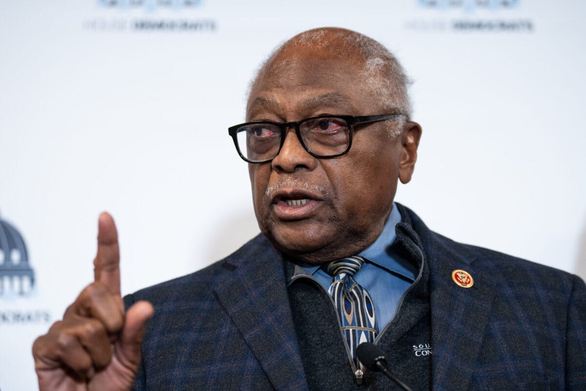 NextImg:Clyburn Says Biden’s Gaffes Have ‘Nothing To Do With His Brain,’ Points To Struggles With Stuttering 