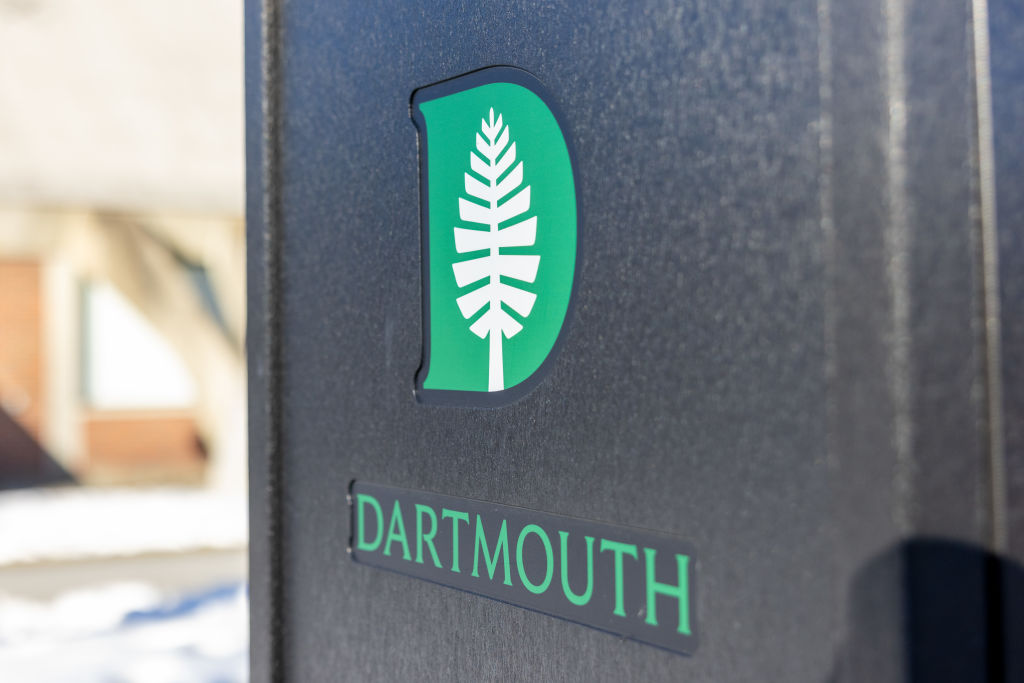 Dartmouth reinstates SAT requirement