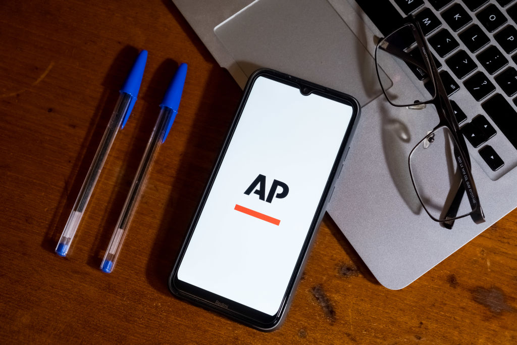 AP Receives ‘Team Picture Of The Year’ Award for Photo of Hamas Terrorists with Body of Israeli Woman