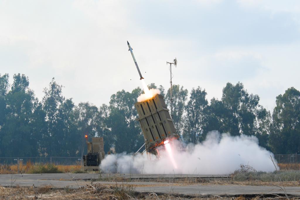 Trump Signs Executive Order Initiating The Construction Of America’s ‘Iron Dome’