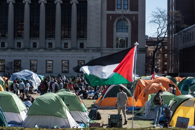 NEW YORK, NEW YORK - APRIL 25: Columbia University students participate in an ongoing pro-Palestinian encampment on their campus following last week's arrest of more than 100 protesters on April 25, 2024 in New York City. In a growing number of college campuses throughout the country, student protesters are setting up tent encampments on school grounds to call for a ceasefire in Gaza and for their schools to divest from Israeli companies. (Photo by Stephanie Keith/Getty Images)