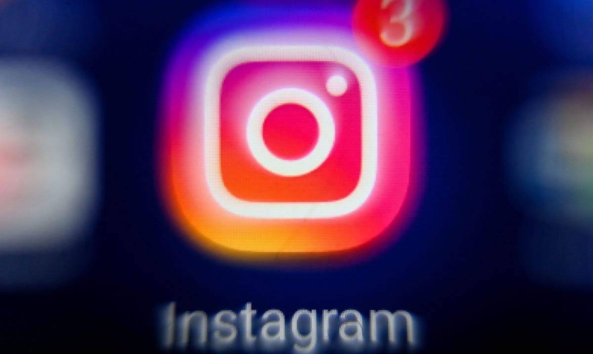 NextImg:Instagram Will Blur Nude Images Sent To Teens To Curb Sextortion 