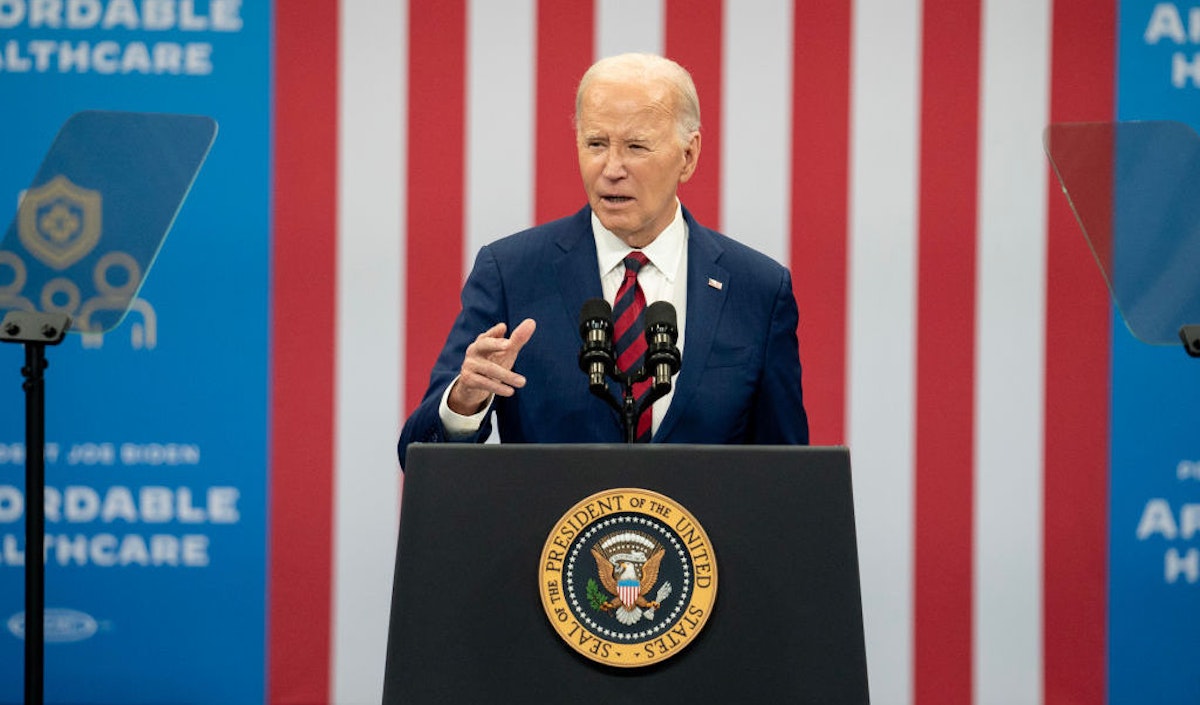 NextImg:Florida Top Destination Of Migrants Flying To U.S. Under Biden Parole Program 