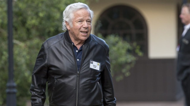 Robert Kraft, owner of the New England Patriots, arrives for the morning session of the Allen & Co. Media and Technology Conference in Sun Valley, Idaho, U.S., on Wednesday, July 6, 2016.