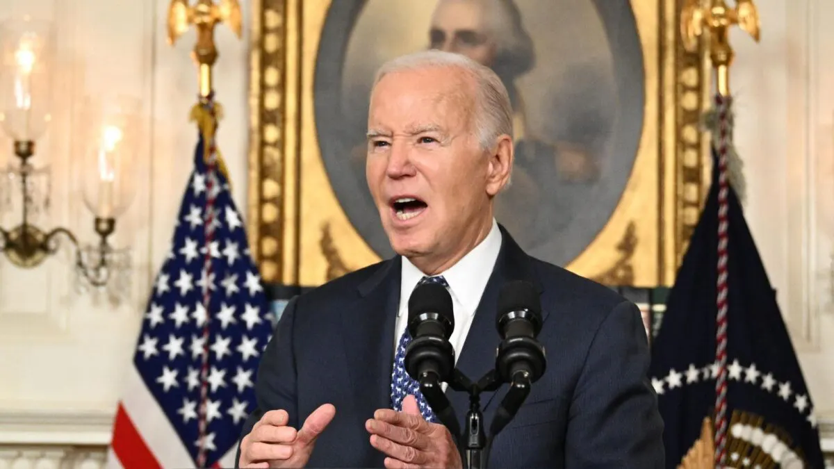 Biden Moves To Strengthen Bureaucrat Protections As Trump Pledges To Gut Administrative State