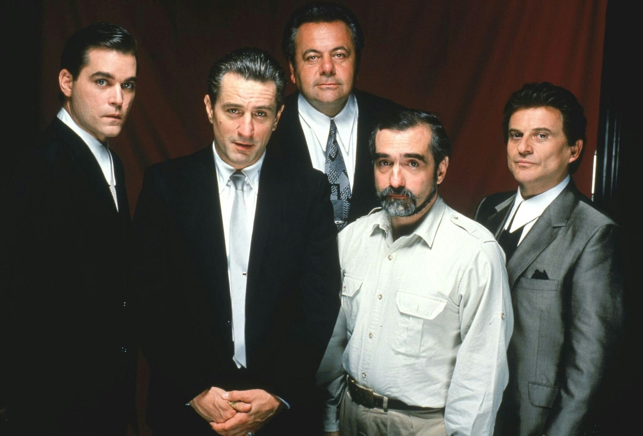 Robert De Niro, Martin Scorsese, Ray Liotta, Joe Pesci, Paul Sorvino. Goodfellas. Copyright 1990. Warner Bros. Entertainment