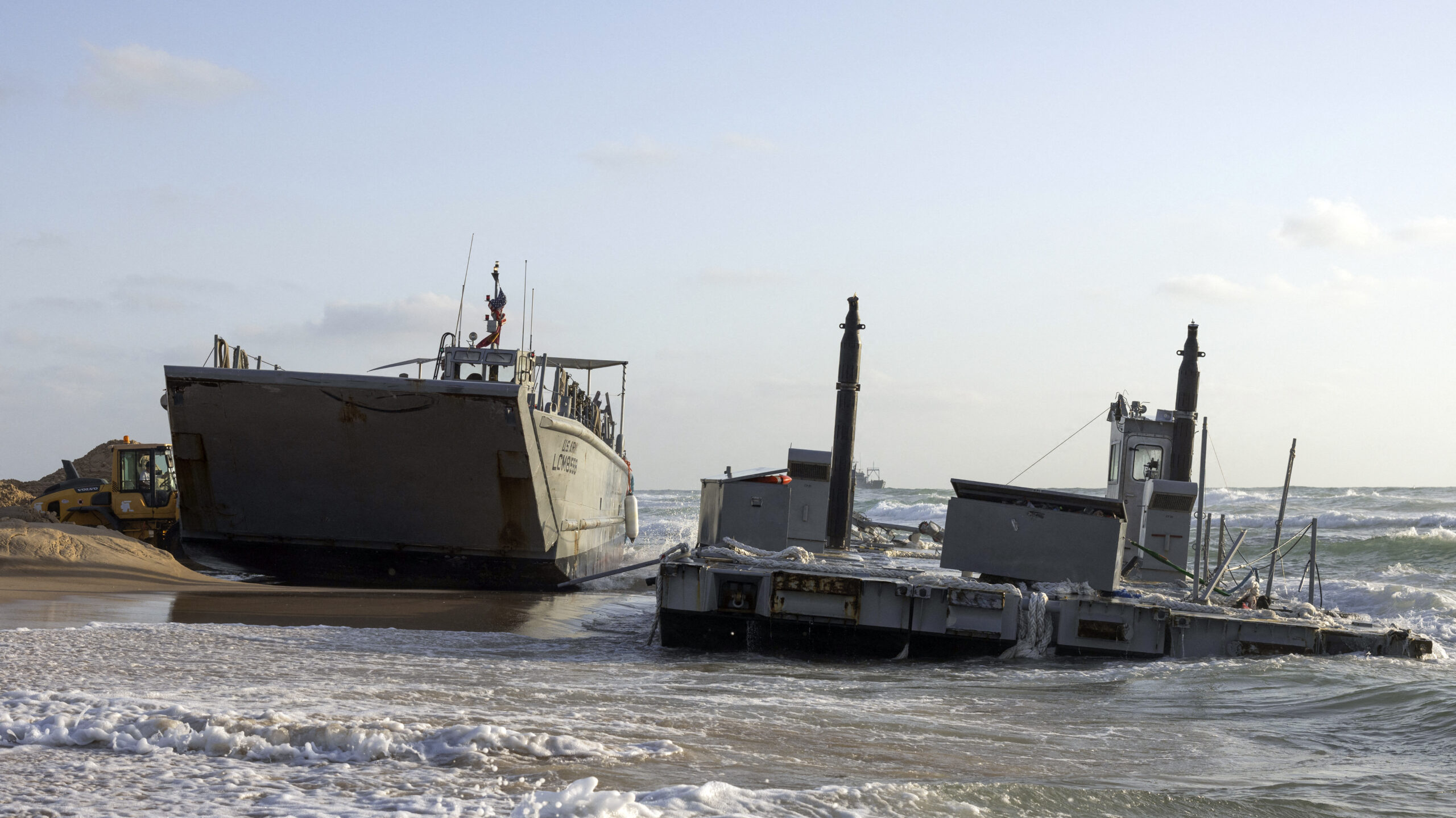 Four US Ships Stranded Near Gaza Dock