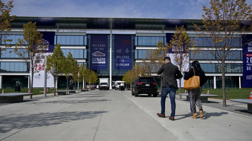 Can’t Move ‘Em? Paint Over ‘Em: Contractor Has Zero Patience For Campus Protests