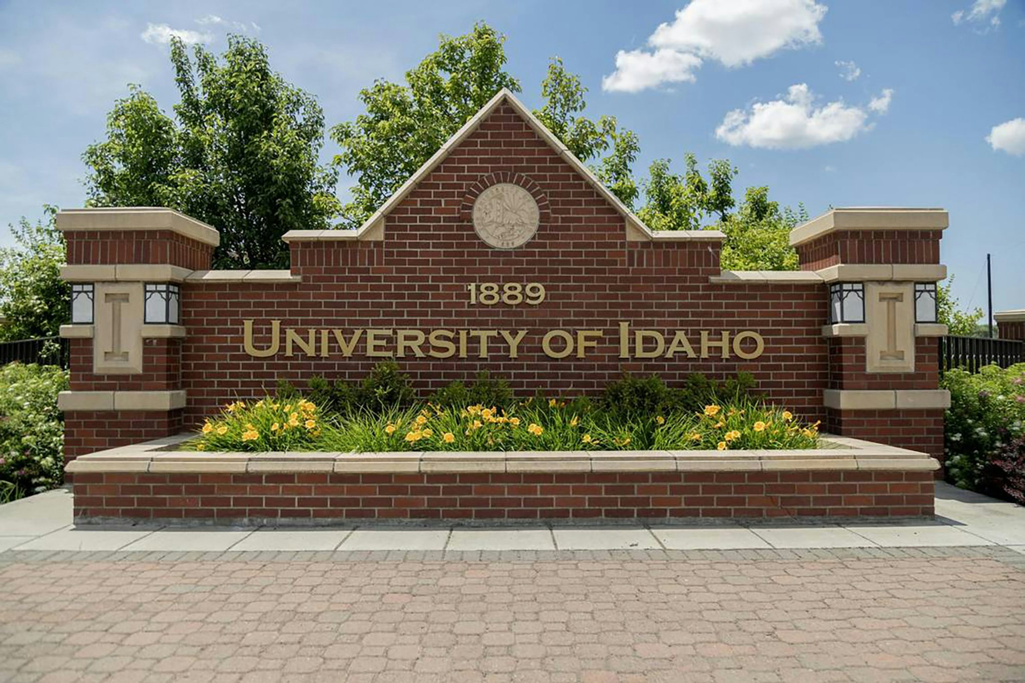 A Senate proposal would allow the University of Idaho to purchase the University of Phoenix with legislative oversight.