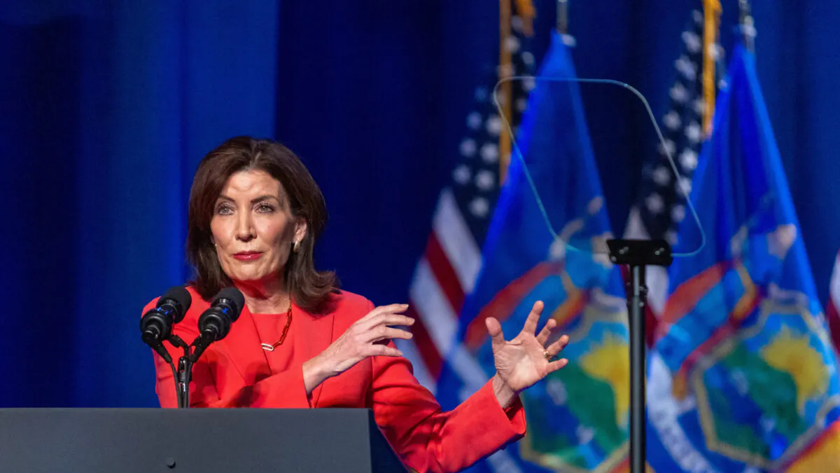 NY Governor Ripped For Saying Black Kids In The Bronx Don’t Know The Word ‘Computer’