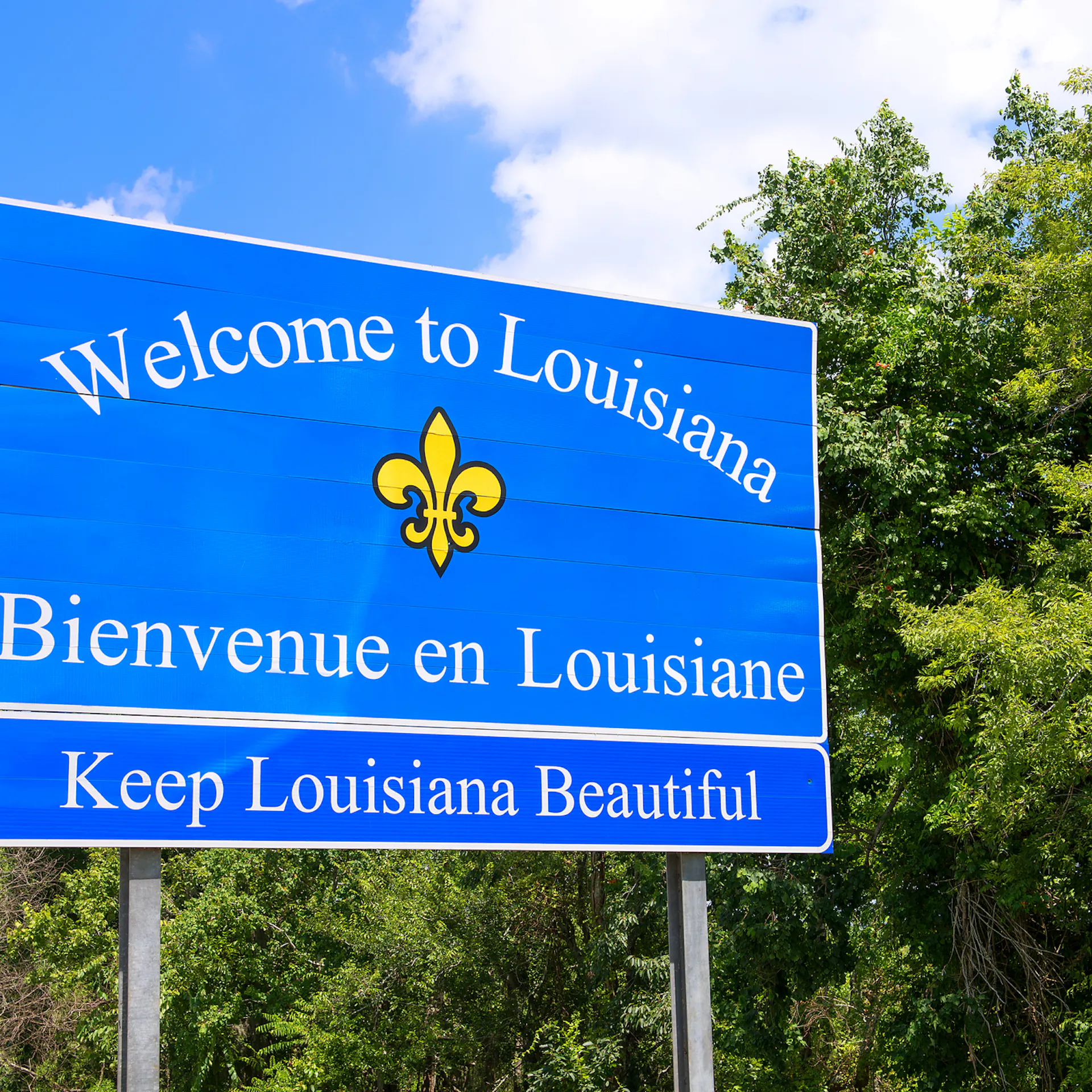 Residents Secede From Crumbling, Crime-Infested City. Leftists Cry Racism.