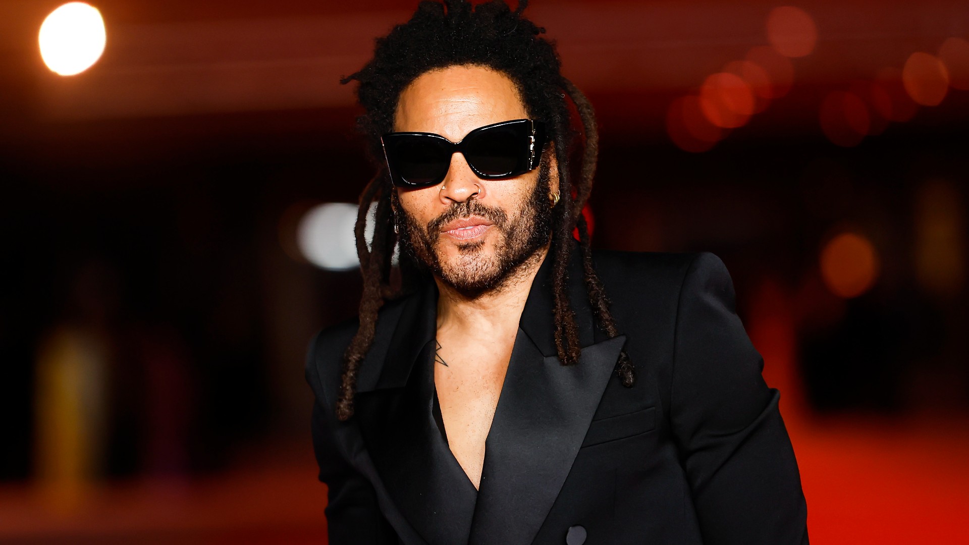 Rocker Lenny Kravitz Reveals Nearly 10 Years of Celibacy for Spiritual Reasons