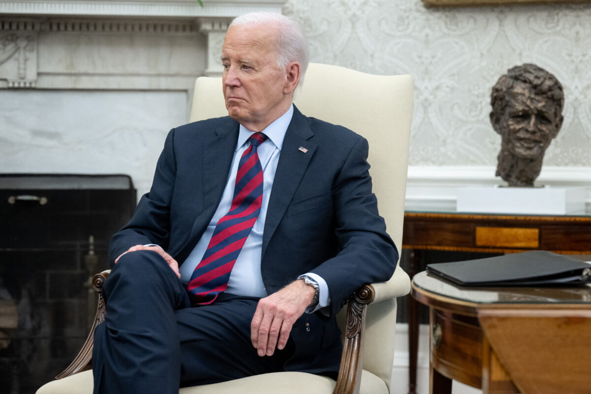 Biden to Introduce Regulations Aiding Permanent Residency for Up to 500K Undocumented Immigrants