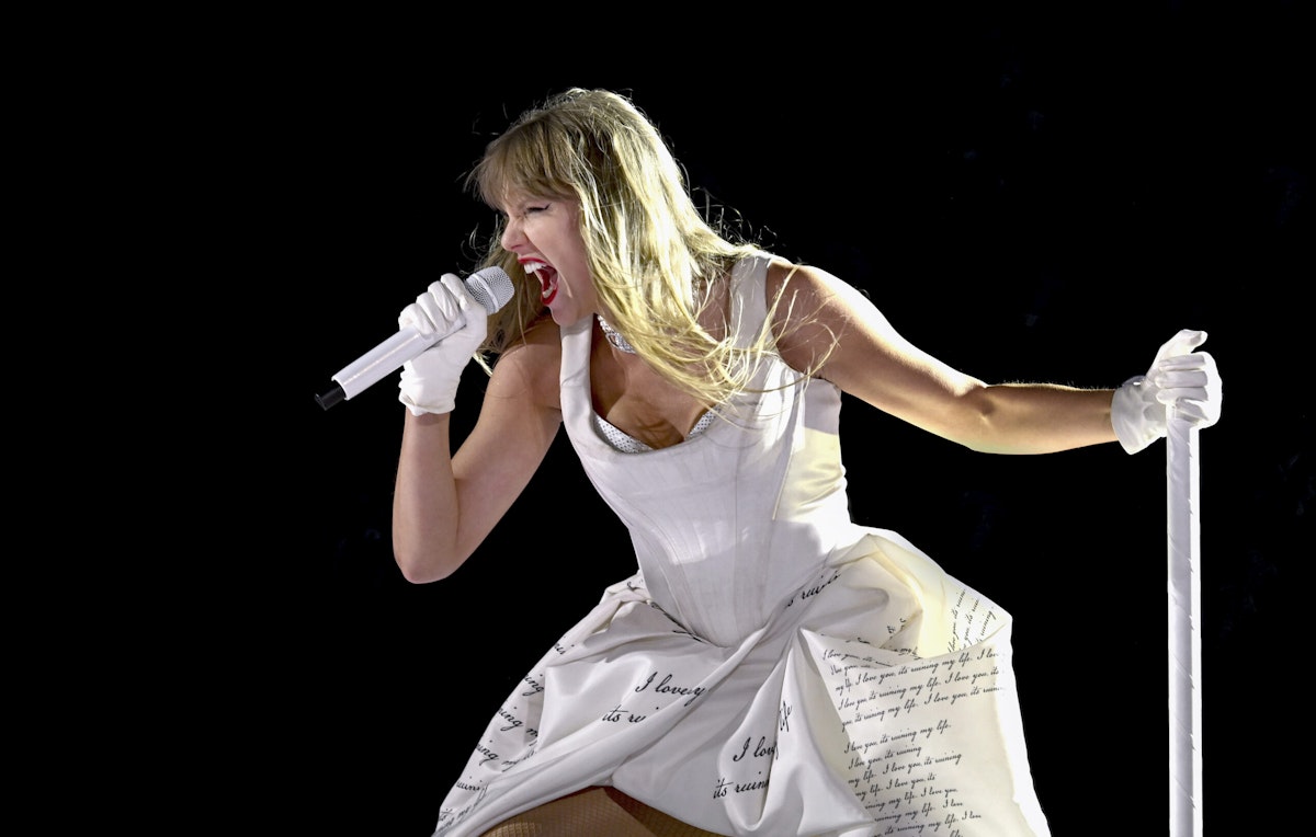 Taylor Swift Fans Created Seismic Activity In Scotland With Their Dancing