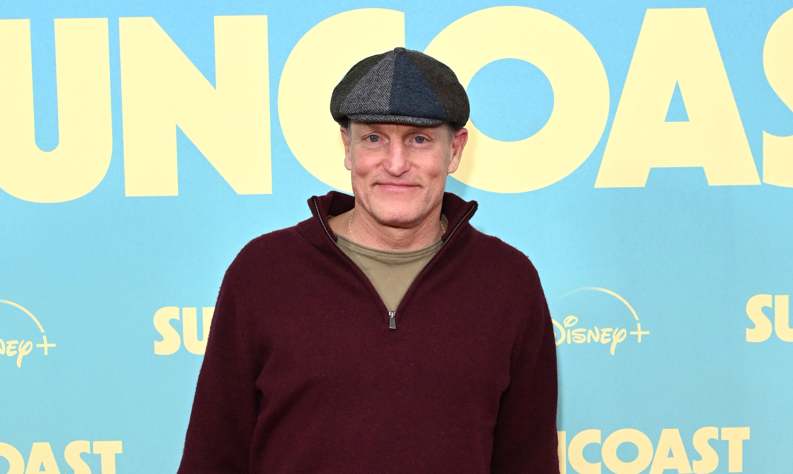 Woody Harrelson Reveals Why He Stopped Carrying a Cell Phone