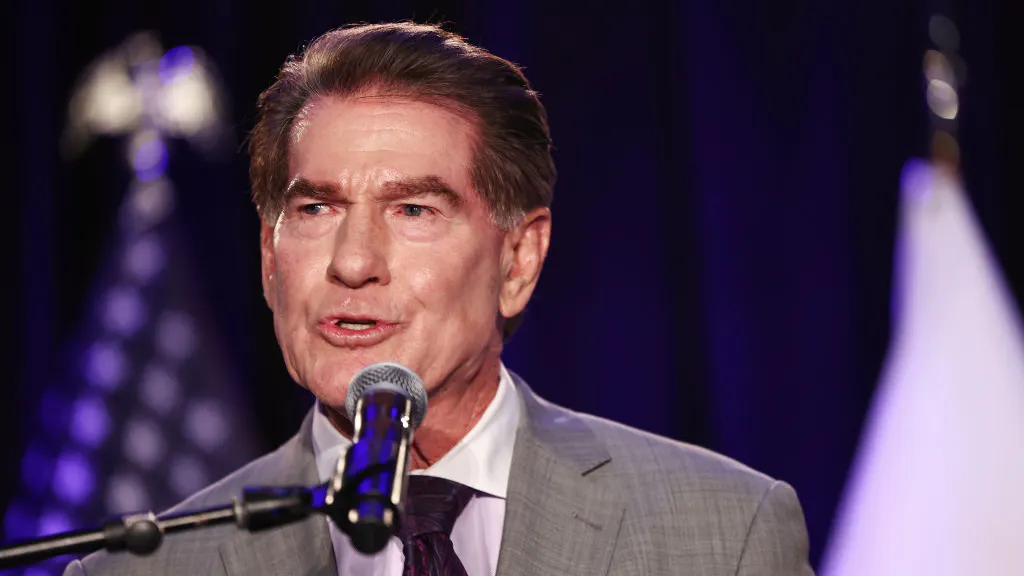 Steve Garvey Visits IDF Soldiers Wounded In Hamas War
