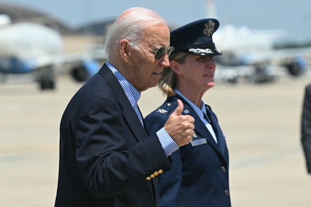 US President Joe Biden arrives to board Air Force One at Joint Base Andrews in Maryland on July 5, 2024. Biden is travelling to Madison, Wisconsin, for a campaign event. (Photo by SAUL LOEB / AFP)