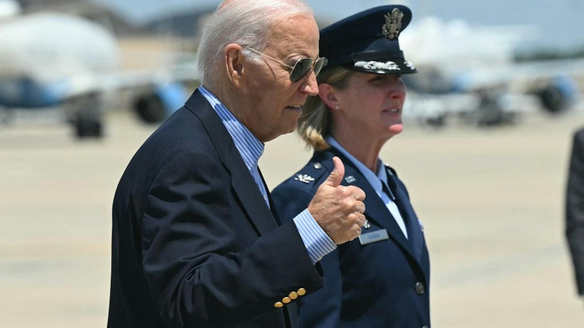 US-VOTE-POLITICS-BIDEN US President Joe Biden arrives to board Air Force One at Joint Base Andrews in Maryland on July 5, 2024. Biden is travelling to Madison, Wisconsin, for a campaign event. (Photo by SAUL LOEB / AFP)